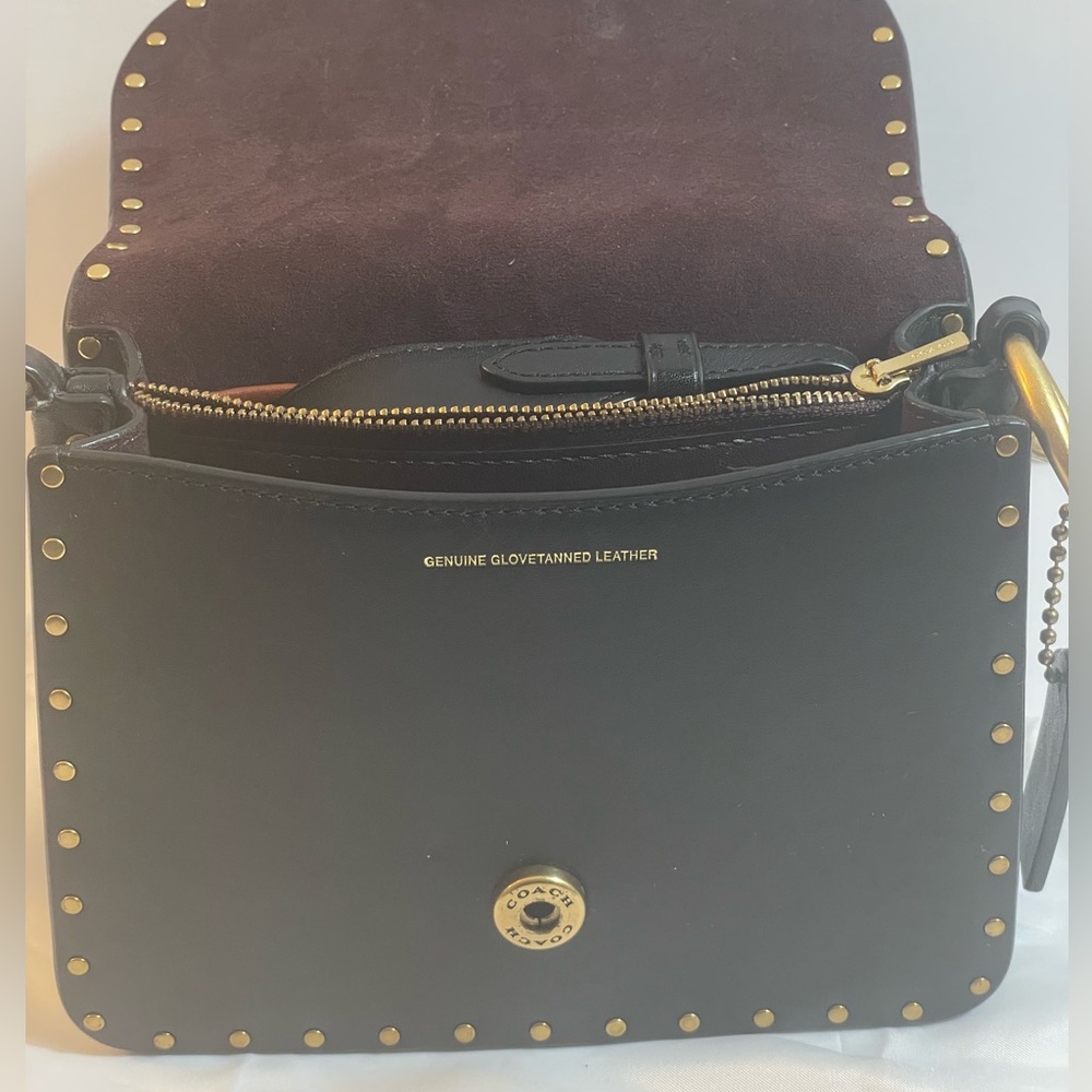 Crossbody Coach - Picture 4 of 16